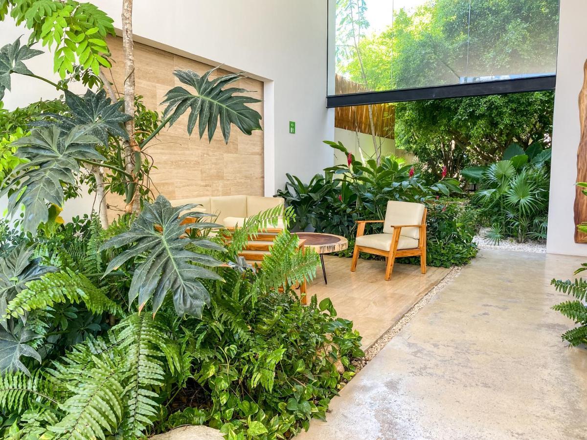 Big Studio At Kaab By The Beach With Roof Top Pool, Sauna And Jacuzzi Near Paseo Del Carmen Mall Playa del Carmen Bagian luar foto